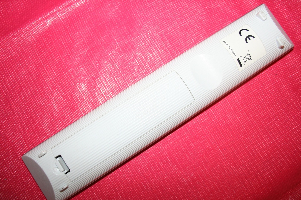 Sony RMF-ED001W(Used)