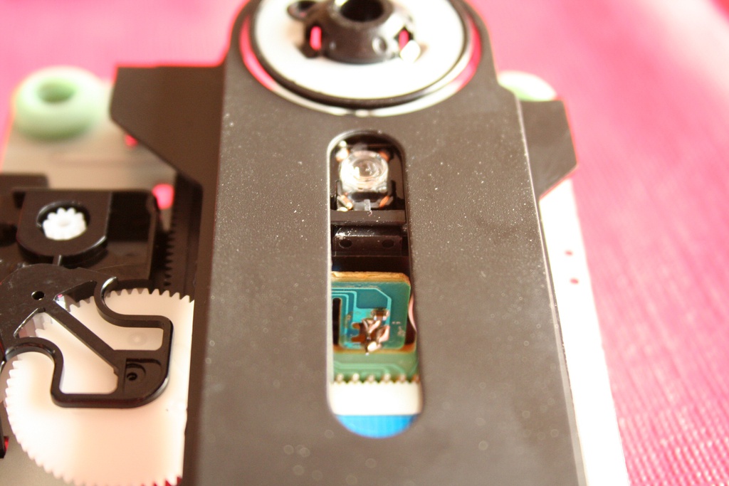 Sanyo SF-P101 x