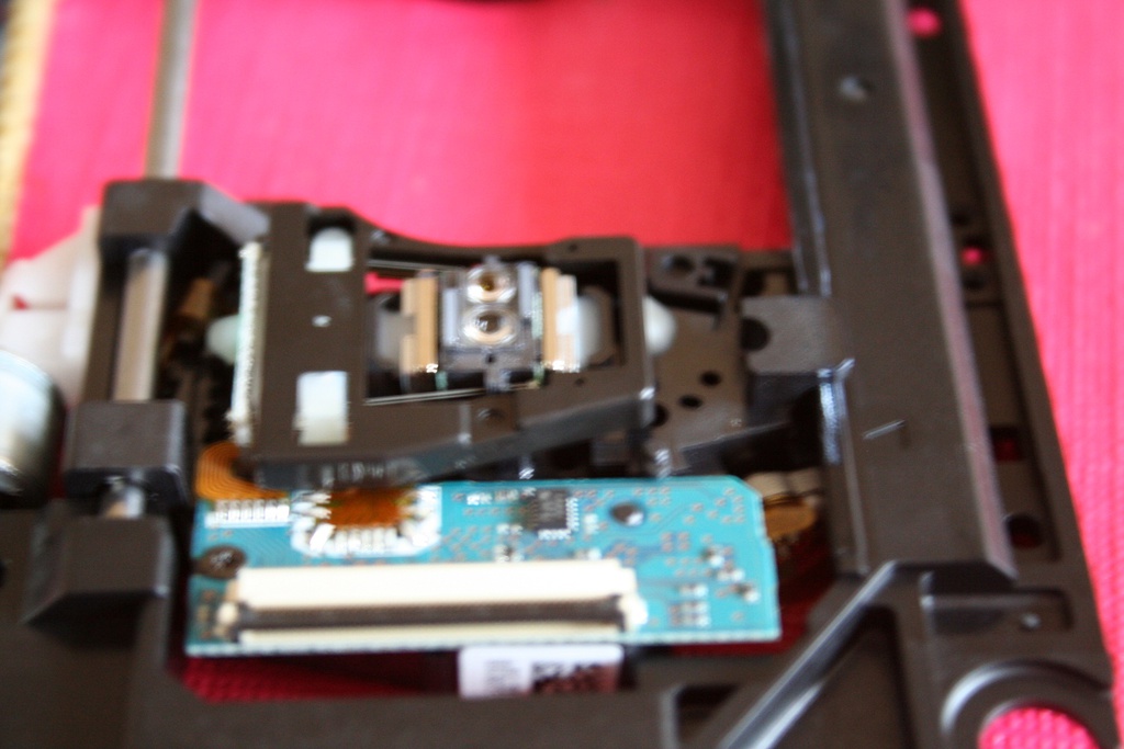 Sony KEM-470AAA/C2RP