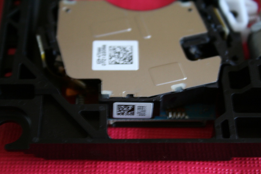 Sony KEM-470AAA/C2RP