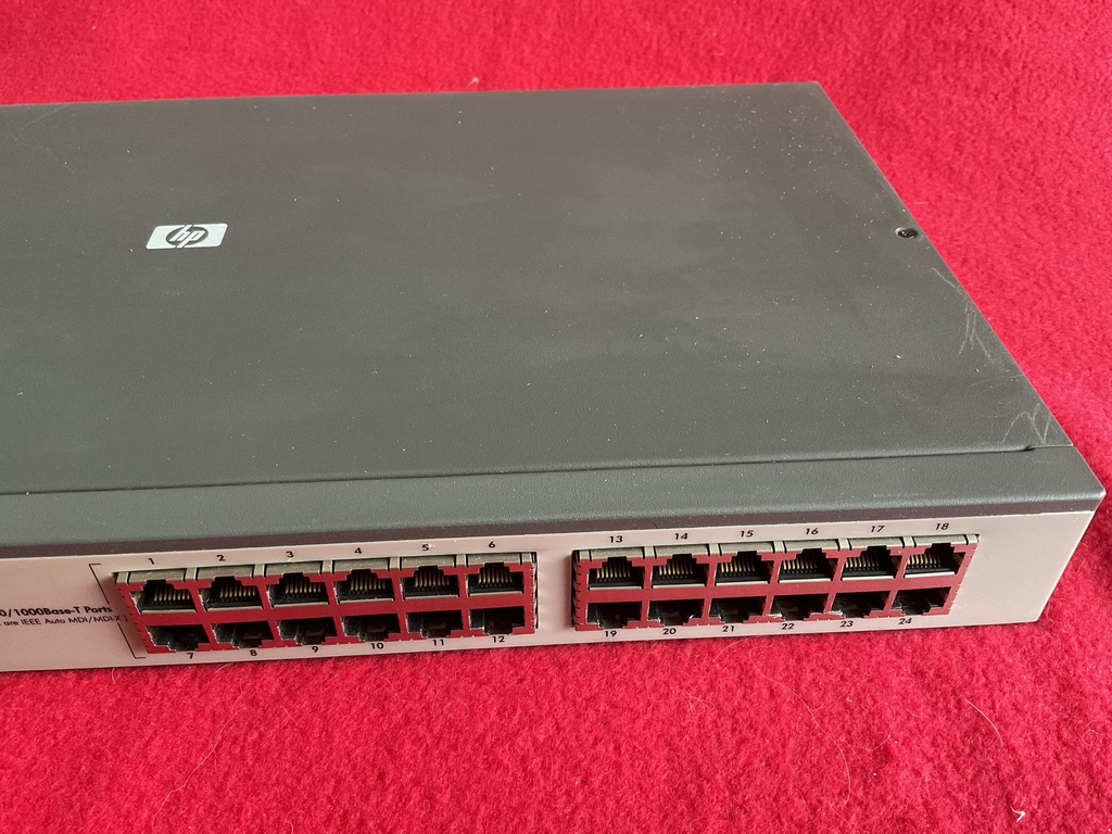 HP Procurve 2724