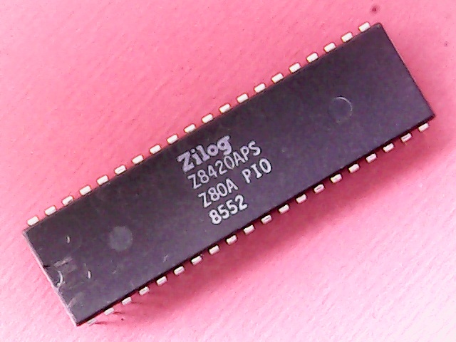 Z8420APS (Z80A PIO)