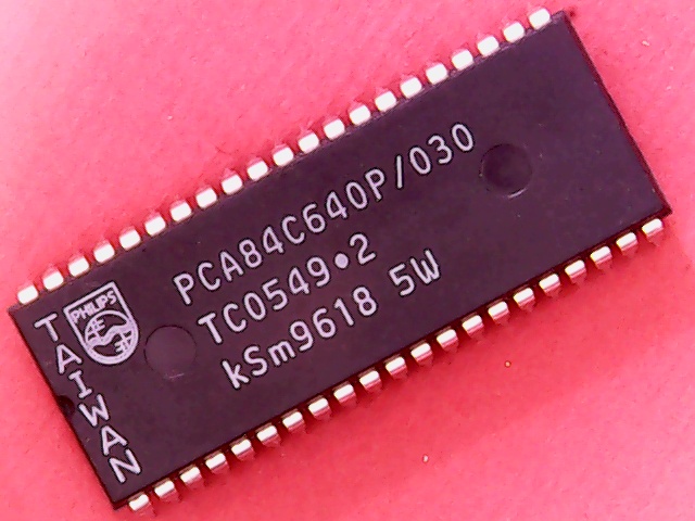 PCA84C640P/030