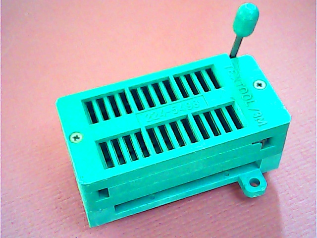 SOCK-DIP24-Z (15.24) (used)