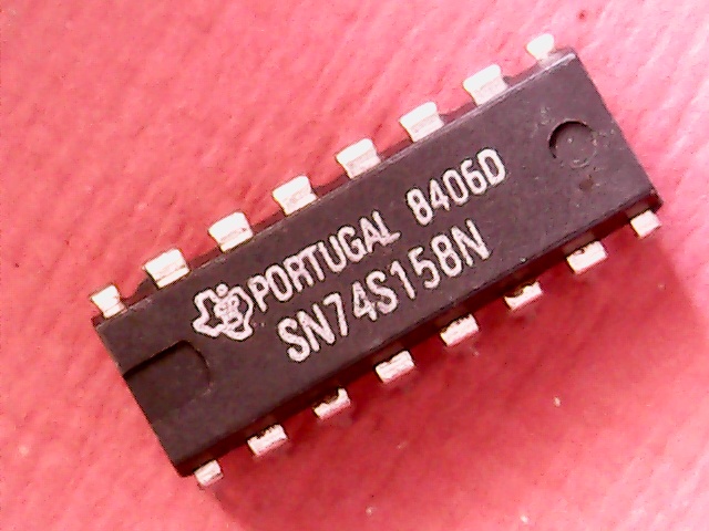 [VHI-005686] 74158 [SN74S158N]