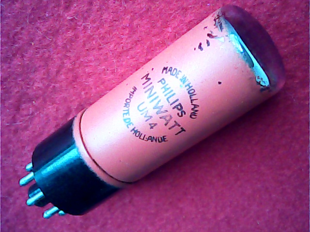 [VSV-006046] UM4 Philips