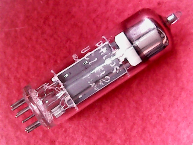 [VSV-006061] UCL82 Philips