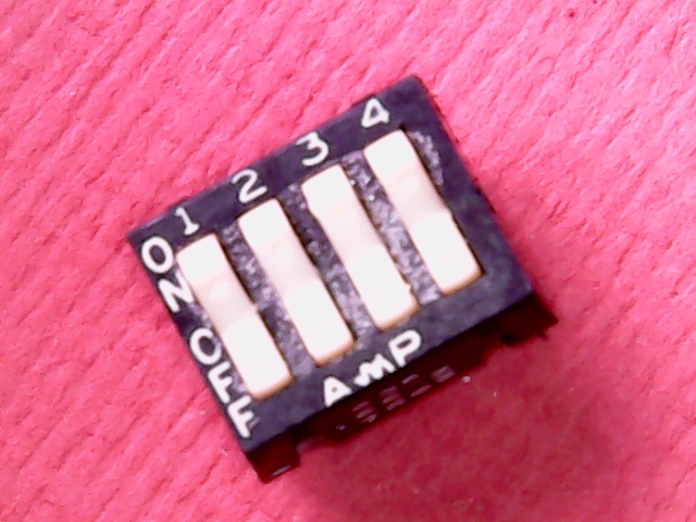 [VSS-006099] Dipswitch  4 DIP8