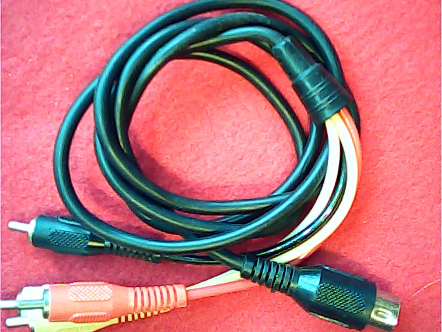 Cable DIN-M 5-pin 180 <=> 4 x Phono 1.2M