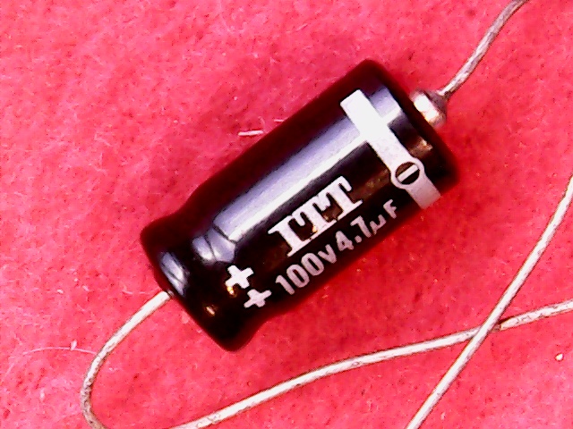 Elco Axial 4.7u 100V