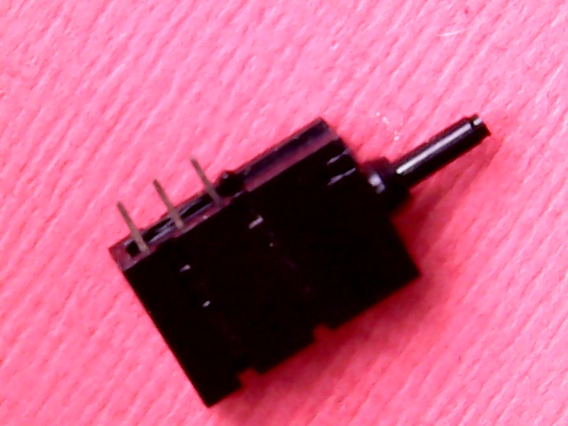 Push Switch SPDT