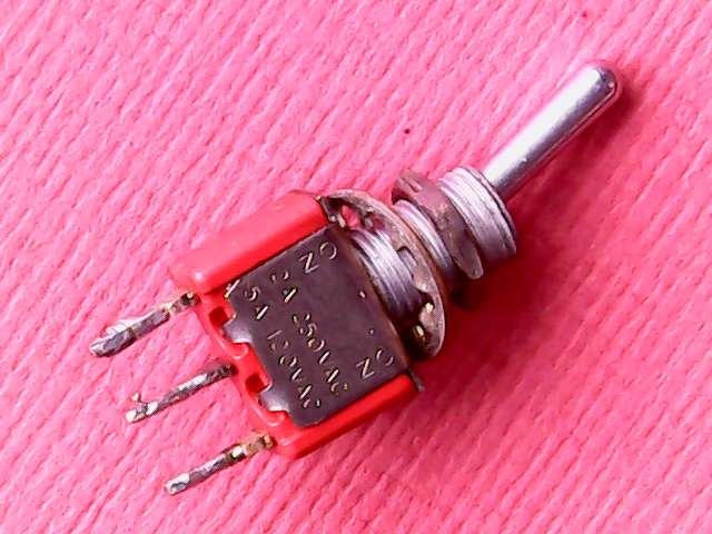 Toggle Switch C&K 7101 (used) On-On SPDT