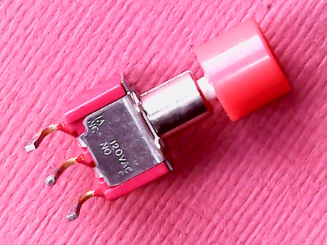 Push Switch C&K 8121 (used) On-Mom SPDT