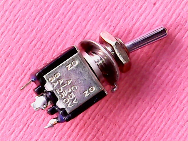 [VSS-007462] Toggle Switch Knitter MST106D (used) On-On SPDT