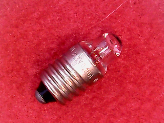 [VPL-008082] Light bulb E10 2,2V 0,4W T10x23