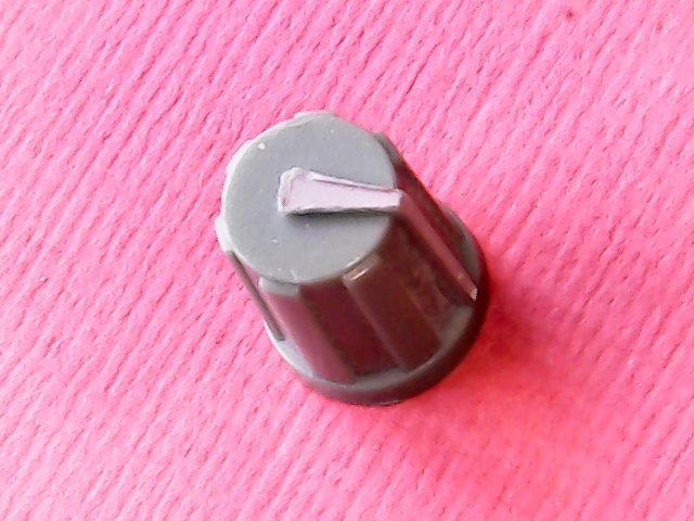 Knob Yamaha Green 6mm Knurled Shaft