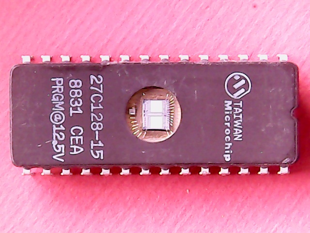 [VHI-000079] 27C128-15(used)