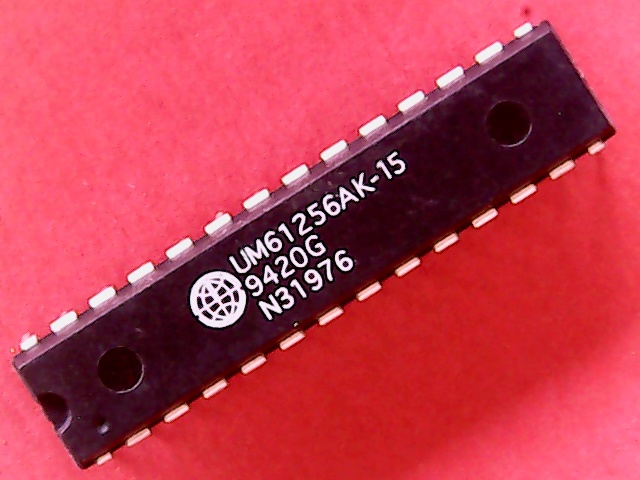 [VHI-000816] UM61256AK-15