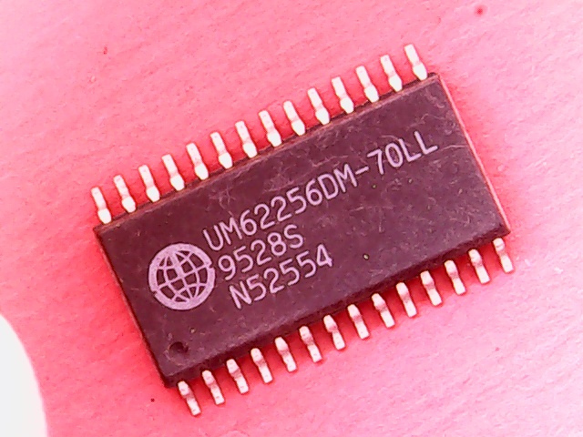 [VHI-000818] UM62256DM-70LL