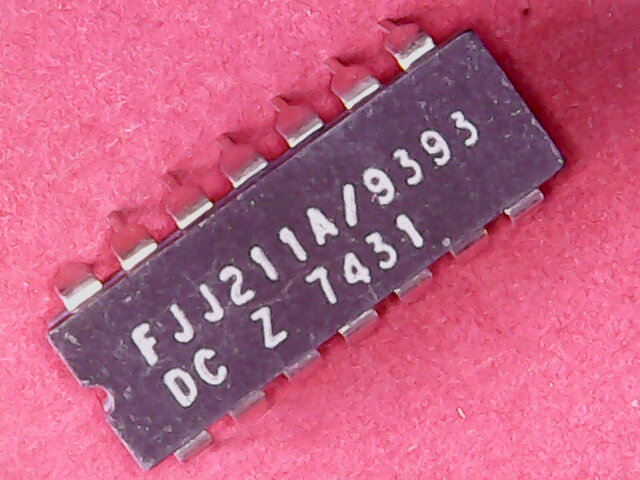 [VHI-001104] 7493 [FJJ211A]