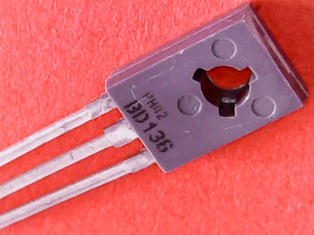 BD136