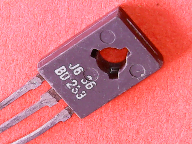 BD233