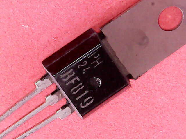 BF819