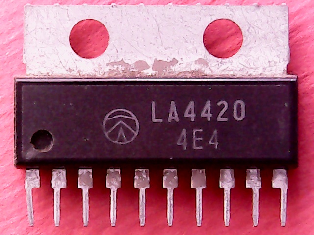 LA4420