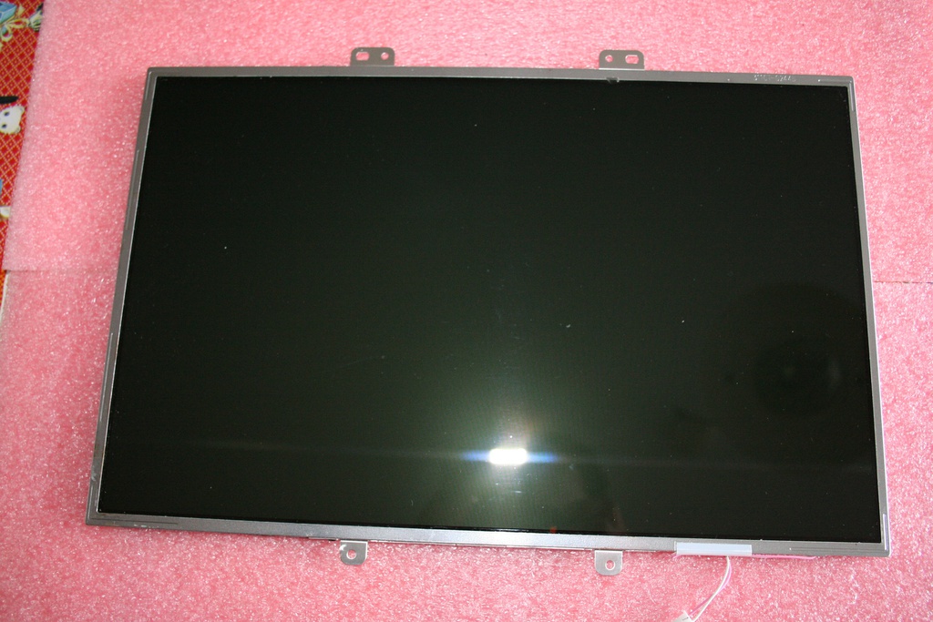 LG Philips LP154WX4(Used)