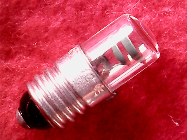 Light bulb E10 220V T11x30