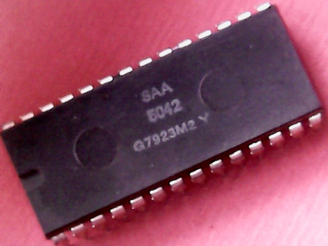[VHI-003643] SAA5042
