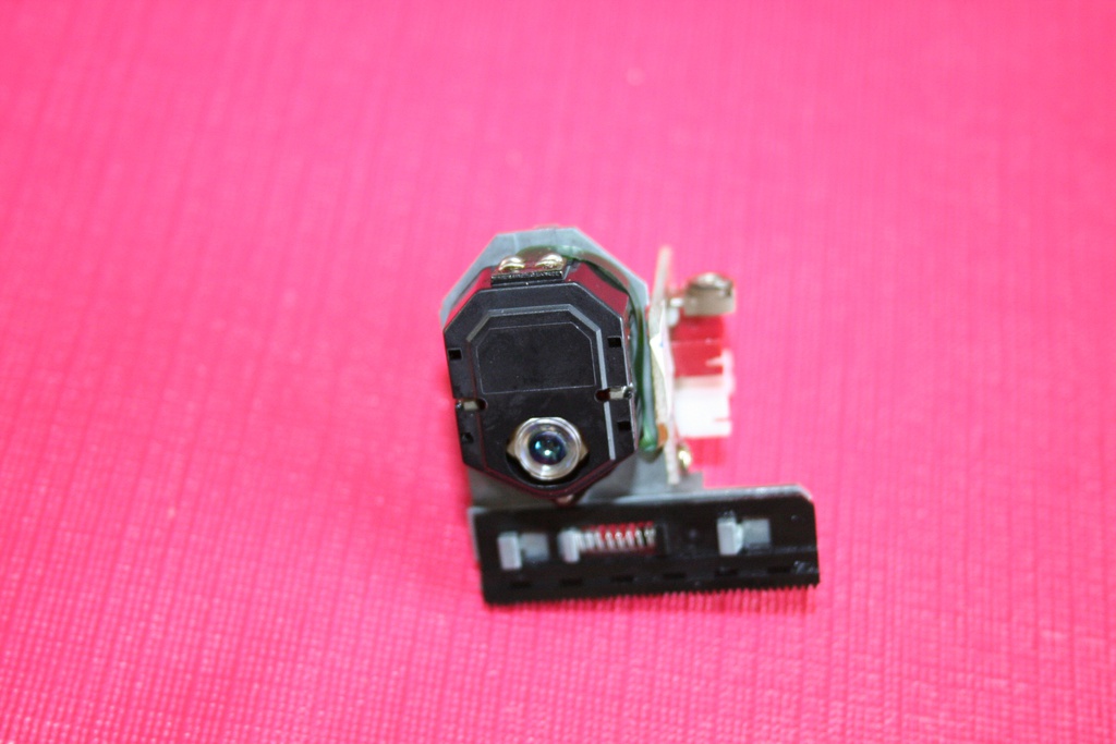 [VSA-003976] Samsung SON90T4N / SOHOT4