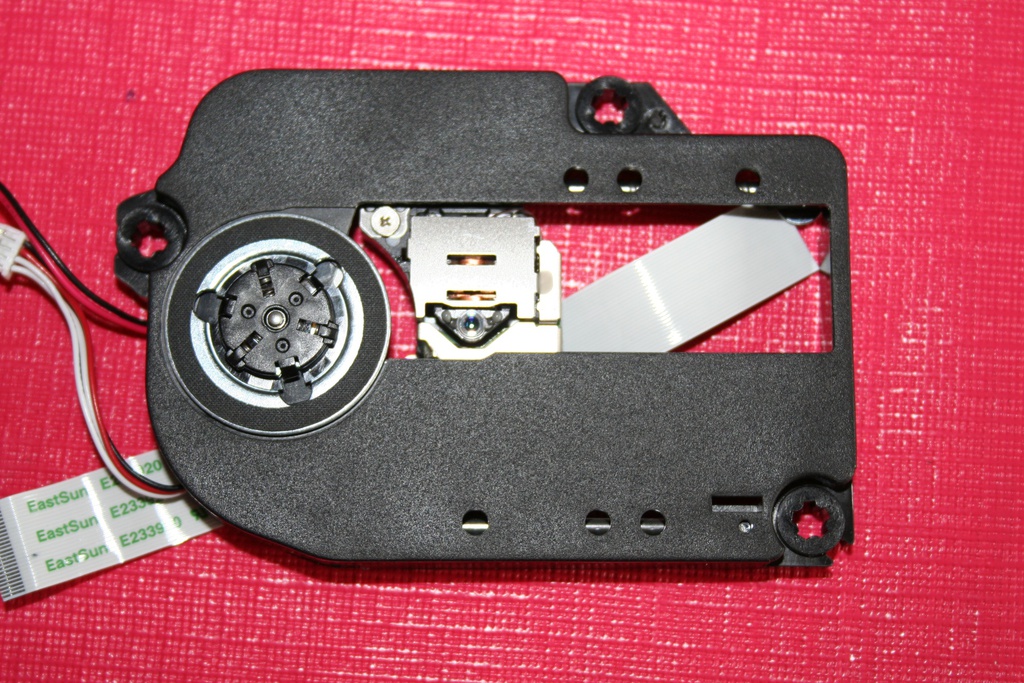 [VSA-004016] Sony 9-885-142-68(Used)