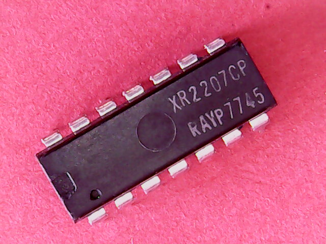 [VHI-005062] XR2207CP