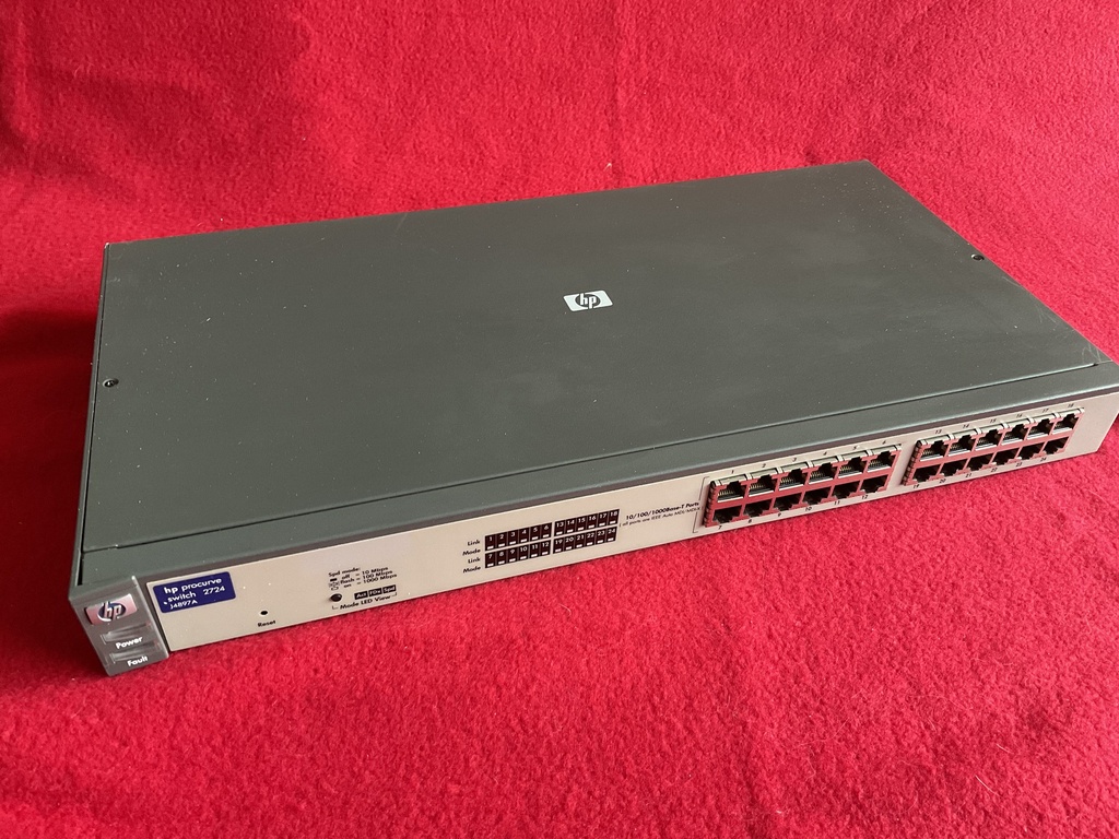 HP Procurve 2724