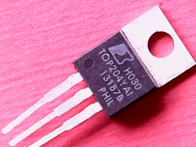 [VHR-005175] TOP204YAI