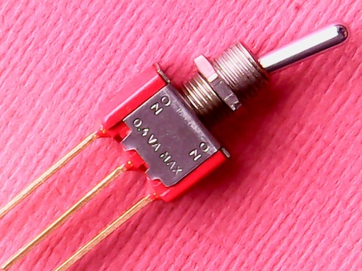 [VSS-007446] Toggle Switch C&K 7101 On-On SPDT