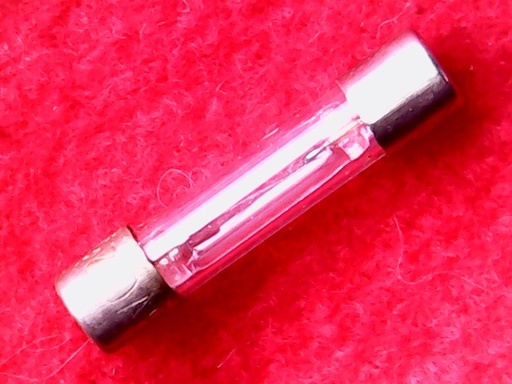 [VPL-008106] Light bulb T2 8V 2W T6,5x30