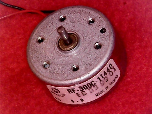 [VSM-008140] Motor RF-300C-11440 Axle 2x5.7 (used)