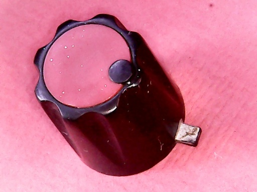 [VSK-008304] Knob Dynacord Red 6mm D-shape