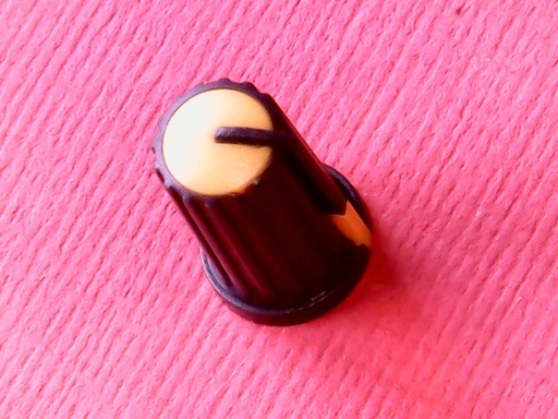 [VSK-008404] Knob Yellow 6mm D-shape
