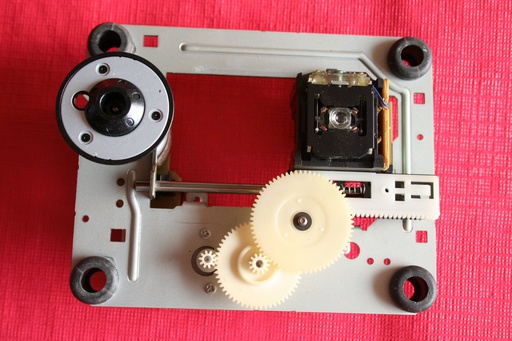 [VSA-003990] Sanyo SF-P102 Drive(Used)