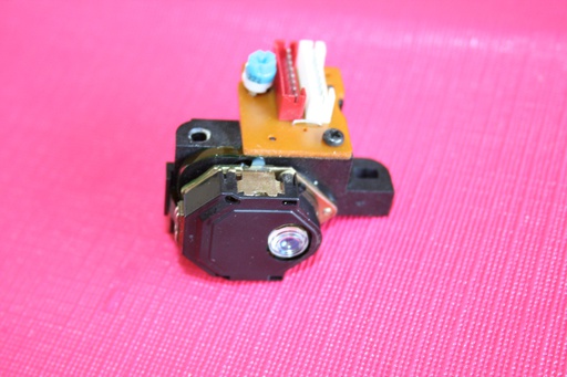 [VSA-004047] Sony KSS-152A(Used)