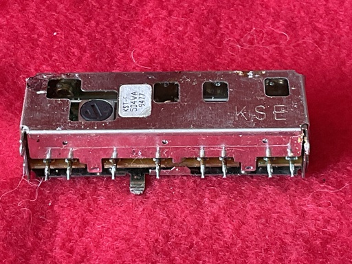 [VSA-002580] KSE KST-F504VA (used)